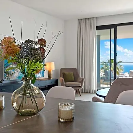 Seaview With Pool By Costarentals - Ref M21 Apartment Estepona
