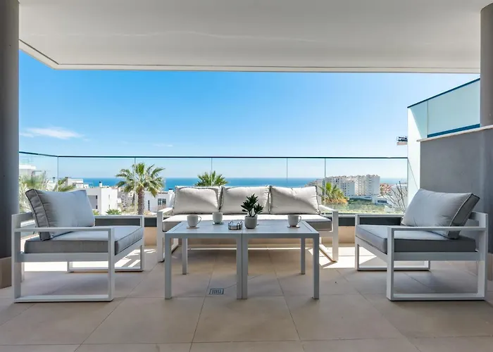 Seaview With Pool By Costarentals - Ref M21 Естепона