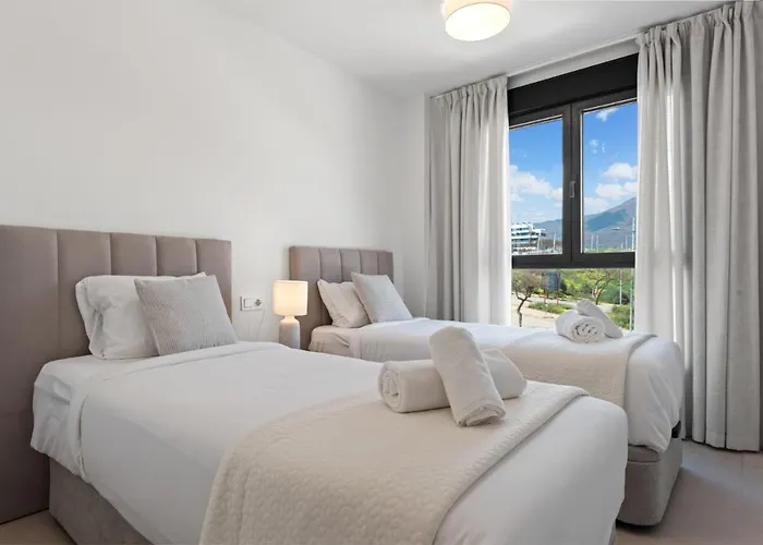 Seaview With Pool By Costarentals - Ref M21 Lägenhet Estepona