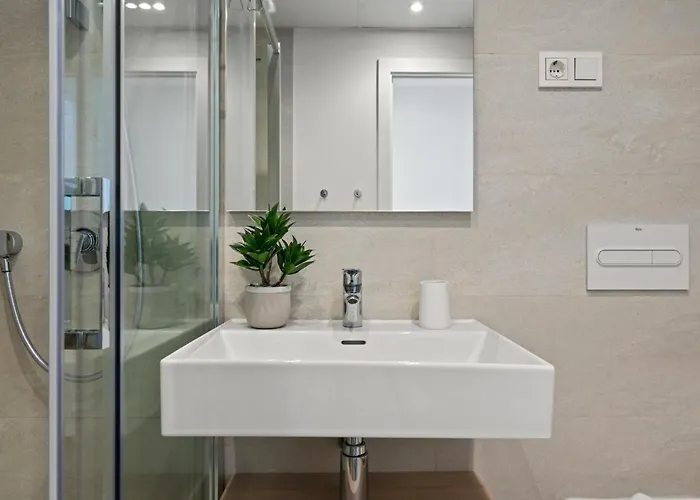 Seaview With Pool By Costarentals - Ref M21 Апартаменти *