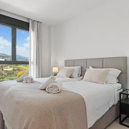 Seaview With Pool By Costarentals - Ref M21 *